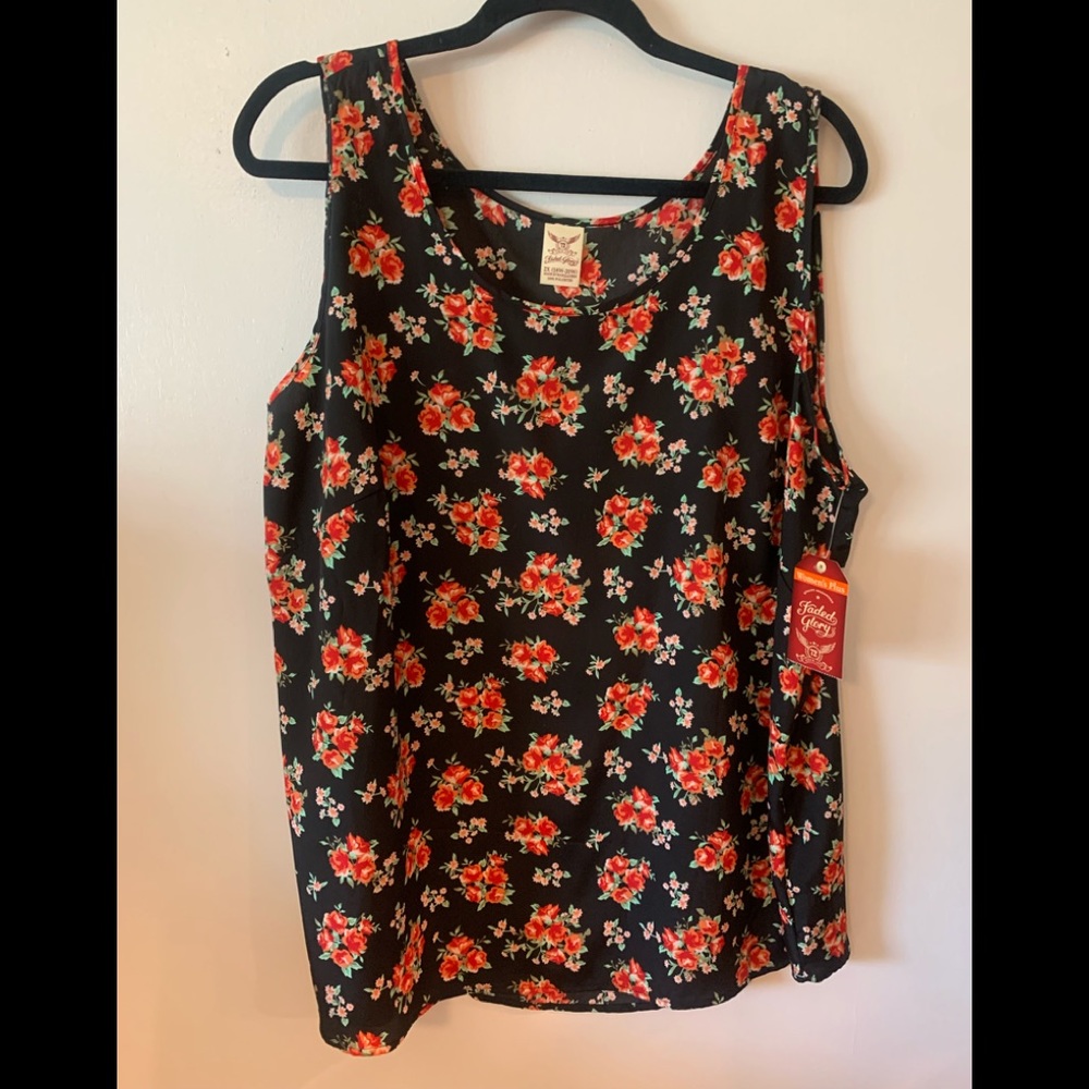 Faded Glory plus size sleeveless floral top18W/20W
